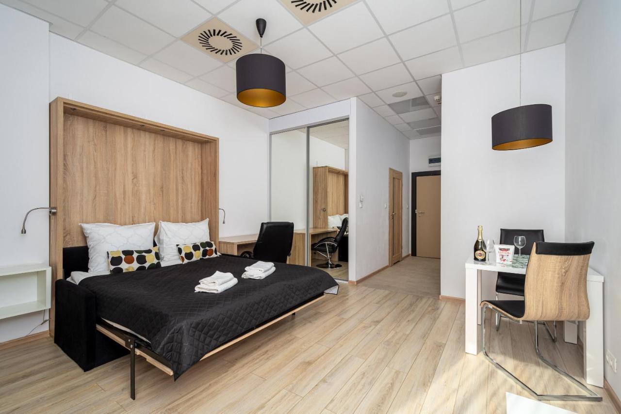 Varsovla Apartments Eksteriør bilde